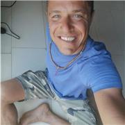 Laureato in Scienze Umanistiche, con la passione per l'insegnamento che dedica sempre tanto amore per crescere insieme.